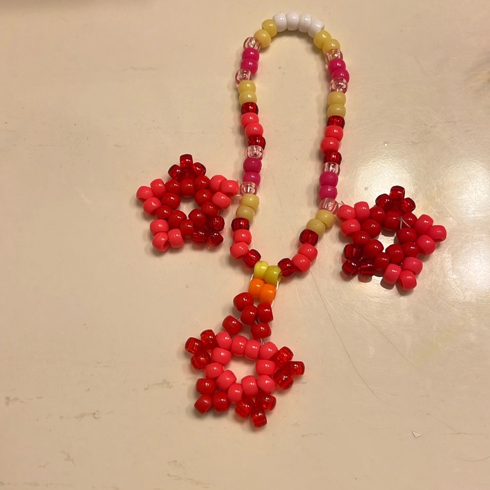 Kandi star necklace - a total of 125 beads count.